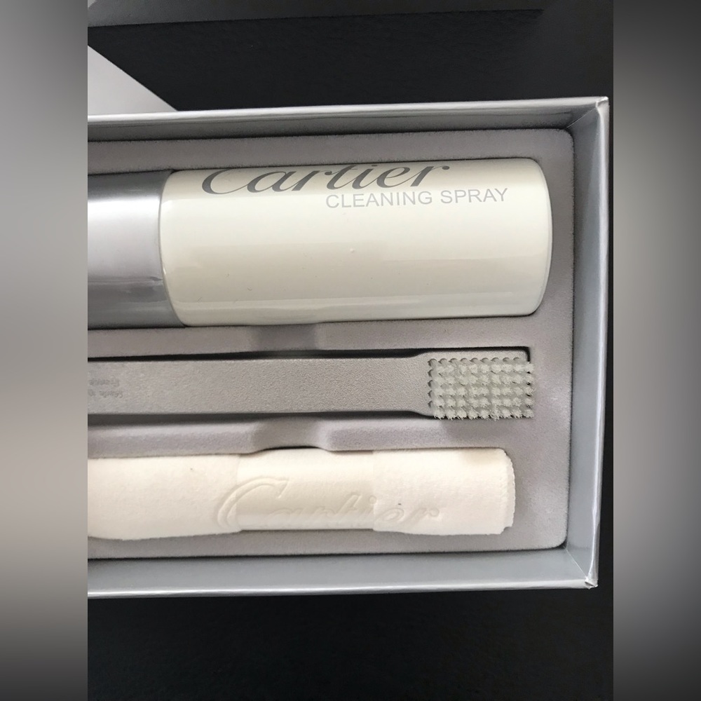 Cartier Cleaning Set - Picture 2 of 4